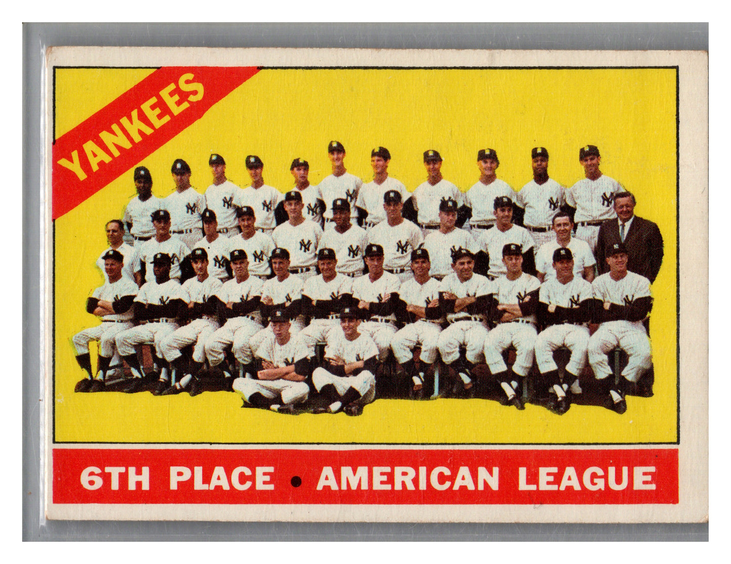 YANKEES TEAM CARD -- 1966 Topps #92